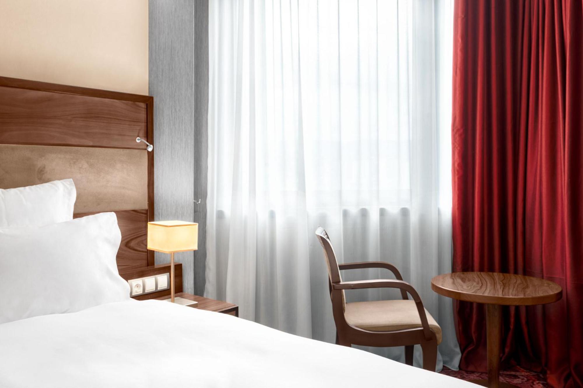 โนโวเทล ซาราเจโว บริสตอล Hotel ซาราเยโว ภายนอก รูปภาพ