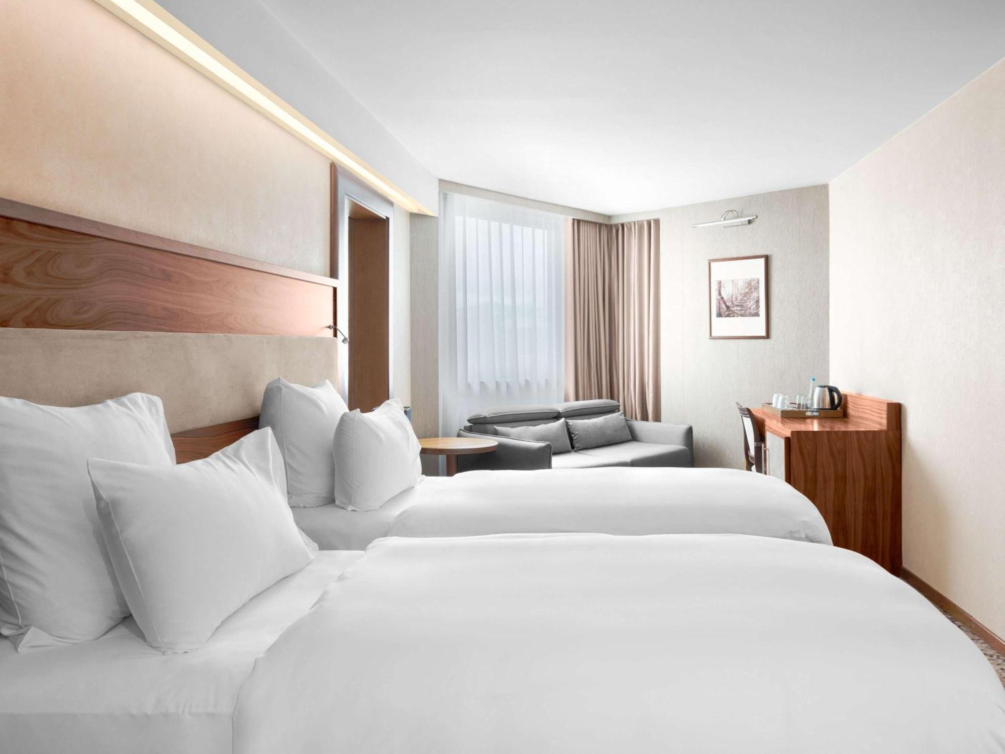 โนโวเทล ซาราเจโว บริสตอล Hotel ซาราเยโว ภายนอก รูปภาพ