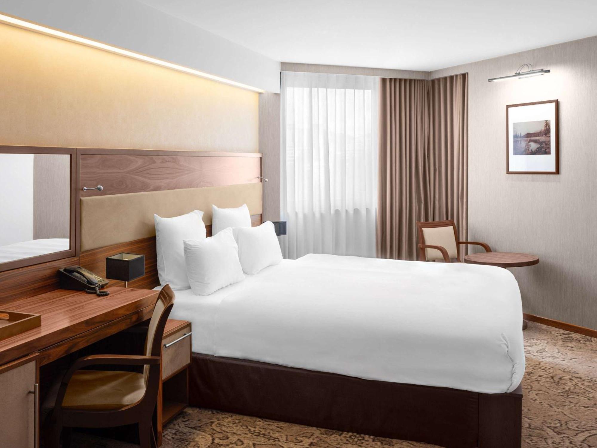โนโวเทล ซาราเจโว บริสตอล Hotel ซาราเยโว ภายนอก รูปภาพ