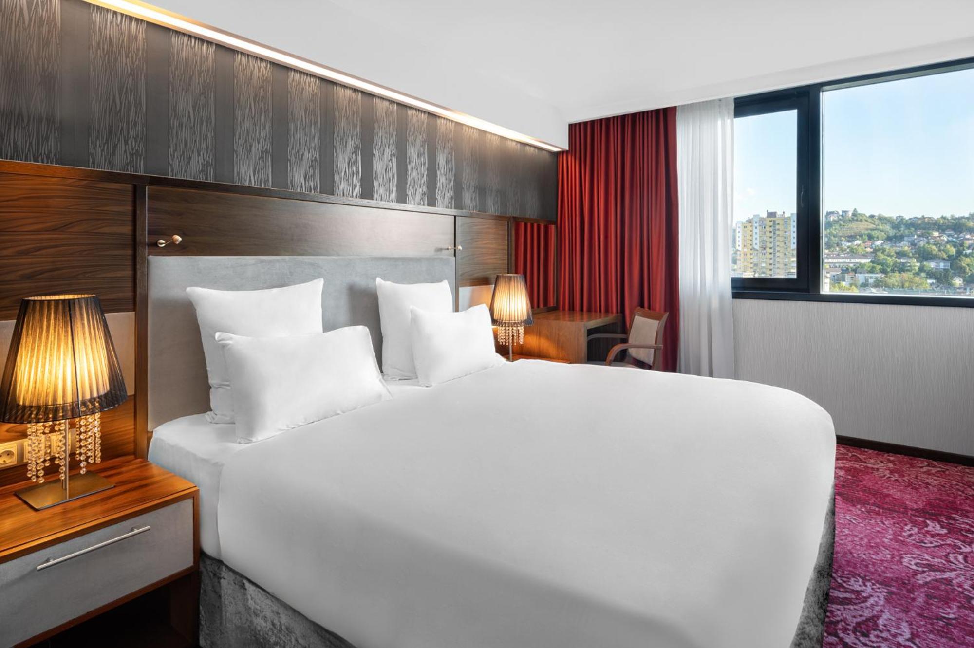 โนโวเทล ซาราเจโว บริสตอล Hotel ซาราเยโว ภายนอก รูปภาพ
