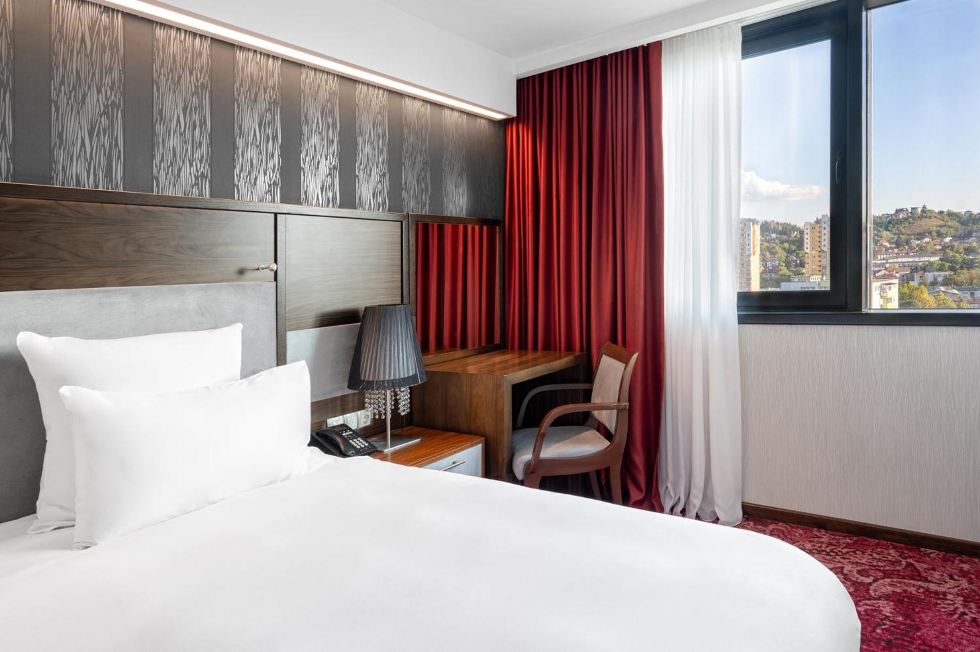 โนโวเทล ซาราเจโว บริสตอล Hotel ซาราเยโว ภายนอก รูปภาพ